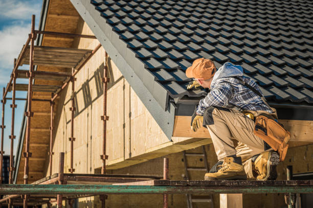 Roof Gutter Cleaning in Four Square Mile, CO